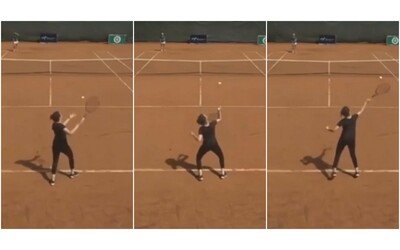 Non sa giocare e non conosce le regole l imbarazzante partita della tennista con una wild card al torneo di Nairobi Video
