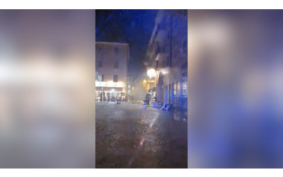 Nubifragi in Toscana, la tempesta attraversa l’Isola d’Elba: allagamenti e strade interrotte – Video