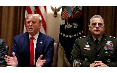 Nuove ritorsioni di Trump contro il generale Milley: via la scorta, revocato il nullaosta di sicurezza e avviata inchiesta sul suo operato