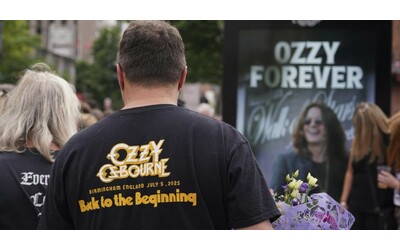Oggi il senso del ‘living funeral’ di Ozzy Osbourne appare con chiarezza disarmante