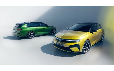 Opel Astra stilosa e hi tech con i fari di ultima generazione E anche elettrica FOTO