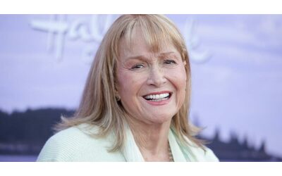 “Ora vola con i suoi angeli”: è morta Diane Ladd, l’attrice entrata nella storia per esser stata candidata all’Oscar insieme alla figlia Laura Dern