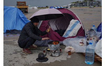 Oxfam In Libano oltre un milione di sfollati le famiglie sono scappate in pigiama Nei rifugi portiamo acqua pulita e kit igienici