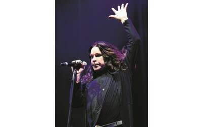 Ozzy Osbourne, la guerra dell’eredità: “Si prospetta una battaglia legale”. La figlia Kelly: “Ho perso il migliore amico che abbia mai avuto”