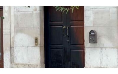 Padova, coppia affita un b&b e non va più via. I proprietari: “Noi insultati e minacciati, loro rubano luce e gas ai vicini”