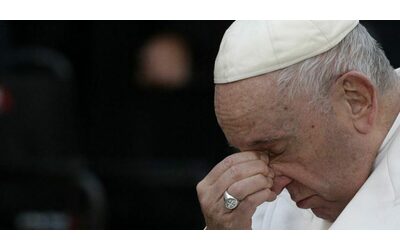 Papa Francesco, come seguire i funerali in tv sabato 26 aprile: il Tg1 in onda dalle 8:30 (non è esclusa il simulcast per le reti Rai), speciale Tg5 dalle 8:45 e su La7 Enrico Mentana