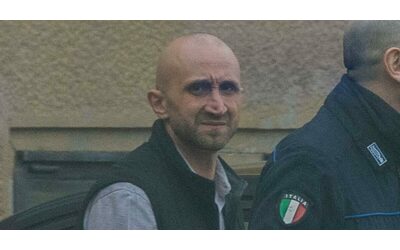 “Parlavo coi dirigenti del Milan dai domiciliari, ho le chat. So tanti segreti”: le parole dell’ultras Luca Lucci