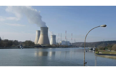 Pechino vuole costruire 20 reattori nucleari galleggianti nel mar Cinese meridionale. Gli Usa temono servano a occupare nuovi territori