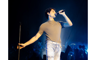 “Perché ho deciso di fare rap? È successo al concerto di Fabri Fibra. Mi sono emozionato troppo, pensavo di essere pronto”: la nave di Bresh sbarca a Milano