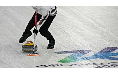 Perch nel curling gli atleti spazzolano il ghiaccio le regole di una delle discipline pi popolari e corrette dei Giochi