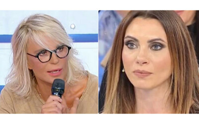 “Petting e happy ending”: caos a “Uomini e Donne”. Maria De Filippi costretta a intervenire dopo le rivelazioni intime di Agnese ed Enrico