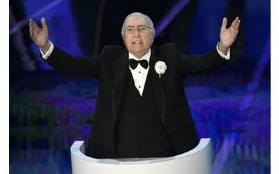 “Pippo Baudo ha avuto un indebolimento neurologico alle gambe, era un po’ depresso. Mi sono commosso vedendolo nella bara in smoking”: parla Giorgio Assumma