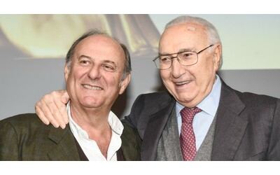 “Pippo Baudo mi convinse a restare a Mediaset, fu lui a far girare la mia ruota”: il ricordo di Gerry Scotti e quella ‘profezia’ che si è avverata