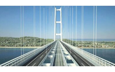 Ponte sullo stretto, aveva denunciato il degrado delle autostrade siciliane: il consorzio sospende il direttore generale dall’incarico