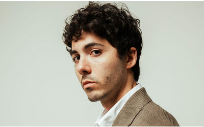 Porto con me a Sanremo 2026 Francesca Fagnani quando ci siamo conosciuti abbiamo scoperto di avere molte affinit Del mio passato mi manca essere bimbo cos Fulminacci