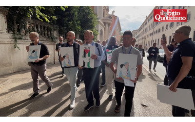 Preti contro il genocidio, il corteo a Roma: “Ci mettiamo la faccia, la Chiesa è lenta, ma arriva”