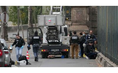 Rapina al Louvre, i 150 test del Dna e gli oggetti persi nella fuga: così sono stati incastrati i sospetti