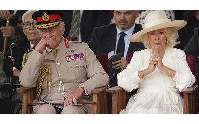 Re Carlo e Camilla scoppiano in lacrime per la prima volta in pubblico: ecco cosa è successo
