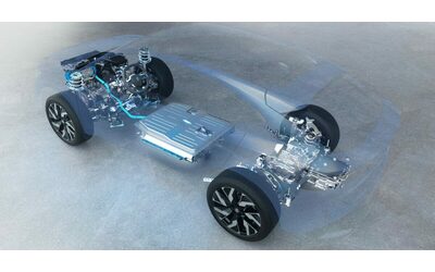 Renault Rafale E-tech Full Hybrid 200 cv, il powertrain ibrido senza spina che convince