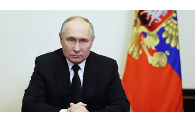 Reuters: “Putin pronto al cessate il fuoco sui confini attuali”. Scholz: “Pace solo se ritira le truppe”. Orban: “L’Ue si prepara alla guerra”