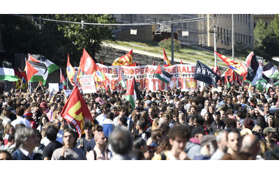 Riarmo dalla Cgil ad Amnesty fino a Pax Christi la sinistra vera si organizza a Bologna Contro i re e le loro guerre