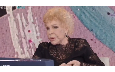 “Sabato sera decedo finalmente, troppi cantanti a Sanremo, sarà lunghissimo, io morirò”: la favolosa ironia di Ornella Vanoni