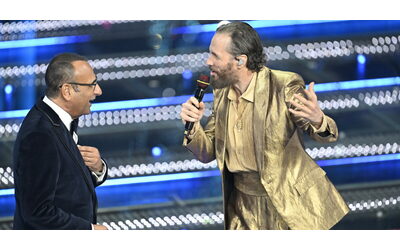 Sanremo 2025, la rivelazione di Jovanotti su Amadeus: “L’ho chiamato e gli ho chiesto: ‘Ma ti senti tradito?”. Carlo Conti reagisce così