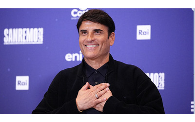 Sanremo 2026 Sal Da Vinci Perch mi sono commosso dopo l ovazione Ho aperto emotivamente i rubinetti mi passata un pochino la vita davanti