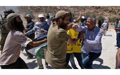 “Sanzioni ai coloni israeliani? Sono inutili, la loro è una violenza di stato. L’Ue sospenda tutti gli accordi”: intervista al giurista Mariniello