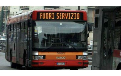 Scioperi Meloni invade il campo di Salvini in arrivo legge ad hoc sull obbligo di comunicare l adesione in anticipo