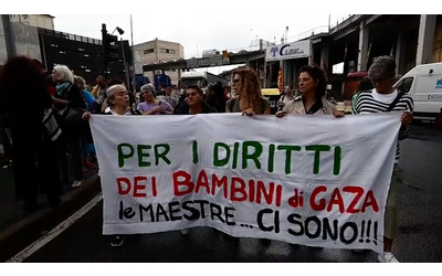 Sciopero per Gaza a Genova, bloccati i varchi del porto: “Basta genocidio” – Video