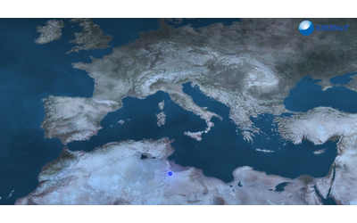 Scoperto neutrino da record con un telescopio sottomarino al largo della Sicilia: apre a un universo inesplorato – Video