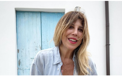 “Scopro oggi con sgomento che a dare il mio numero privato a ‘Diabolik’ è stato Pino Insegno, c’è bisogno di dire quanto questo sia inopportuno e pericoloso?”: parla Michela Andreozzi