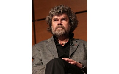 “Se mi danno potere politico per salvare le Dolomiti dal turismo di massa lo faccio. Basta agli escursionisti sui sentieri che non sono in grado di affrontare…”: parla Reinhold Messner