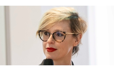 Se una donna vuole fare carriera in Italia meglio che non diventi madre Federica Pellegrini furibonda dopo la bocciatura del congedo parentale paritario