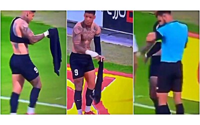 Segna in rovesciata si sfila la maglia e poi tenta la scusa pi incredibile espulso tra le risate