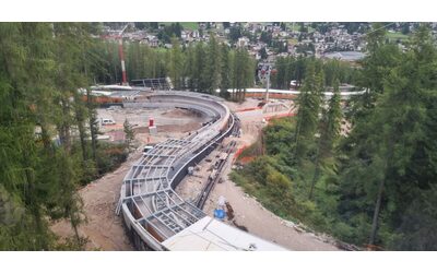 Sei otto tredicimila Sui nuovi alberi nell area della pista da bob a Cortina i politici danno i numeri
