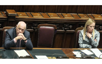 Separazione carriere, via all’esame in Aula alla Camera. Le opposizioni: “Riforma punitiva dei pm, il governo corona il sogno di Berlusconi”