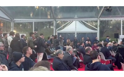 Siete sempre dei poveri comunisti la ministra Bernini contro gli studenti di Medicina che la contestavano