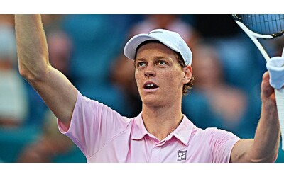 Sinner spazza via anche Tiafoe 30 set vinti di fila nei Masters 1000 in semifinale a Miami