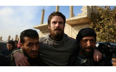 Siria, liberato da un carcere di Assad il 29enne statunitense Travis Timmerman: inizialmente era stato scambiato per il reporter Austin Tice