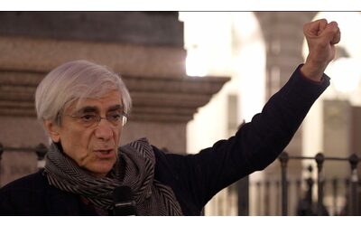 Sit in contro la censura a Torino Il professor D Orsi Ci hanno chiamati traditori E lancia un tour per l Italia