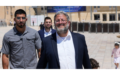 “Stop a blocchi stradali e proteste nelle sinagoghe”: il piano di Ben Gvir per soffocare le manifestazioni in Israele