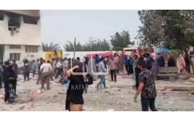 Strage nella scuola femminile in Iran 148 studentesse uccise La Cnn Base militare a 60 metri