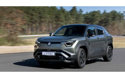 Suzuki eVitara, in rampa di lancio il primo suv elettrico del costruttore giapponese – FOTO