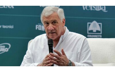Tajani: “Altri 26 italiani della Flotilla verso l’Italia”. Atteso anche l’inviato del Fatto