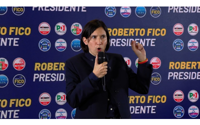 Tanto l aria s adda cagn Schlein festeggia in Campania e cita Pino Daniele E a Meloni Ha ben poco da saltare