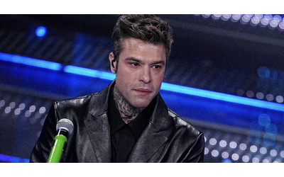 “Ti ho dato tutte le ragioni per essere una bella stro**a”: Fedez scosso ed emozionato durante l’esecuzione della cover con Masini a Sanremo 2025