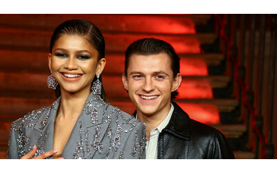 Tom Holland e Zendaya si sono sposati in segreto la rivelazione sul red carpet Il matrimonio c gi stato ve lo siete perso