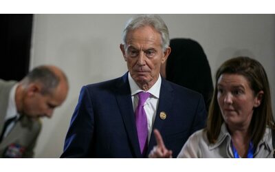 Tony Blair fuori dal Consiglio di pace per Gaza voluto da Trump determinante l opposizione dei Paesi arabi